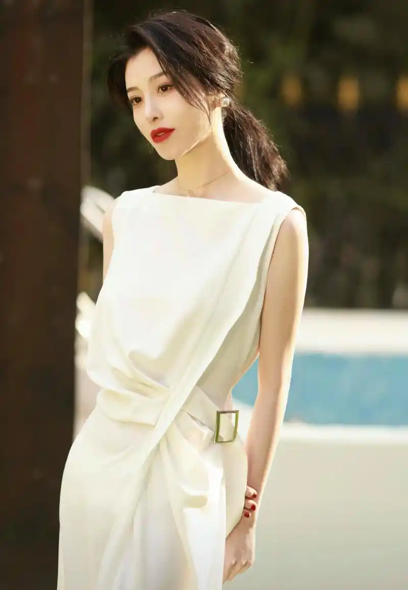 刘翔前妻葛天回应整容传闻,怒斥无良媒体瞎写,离婚8年疑有新欢