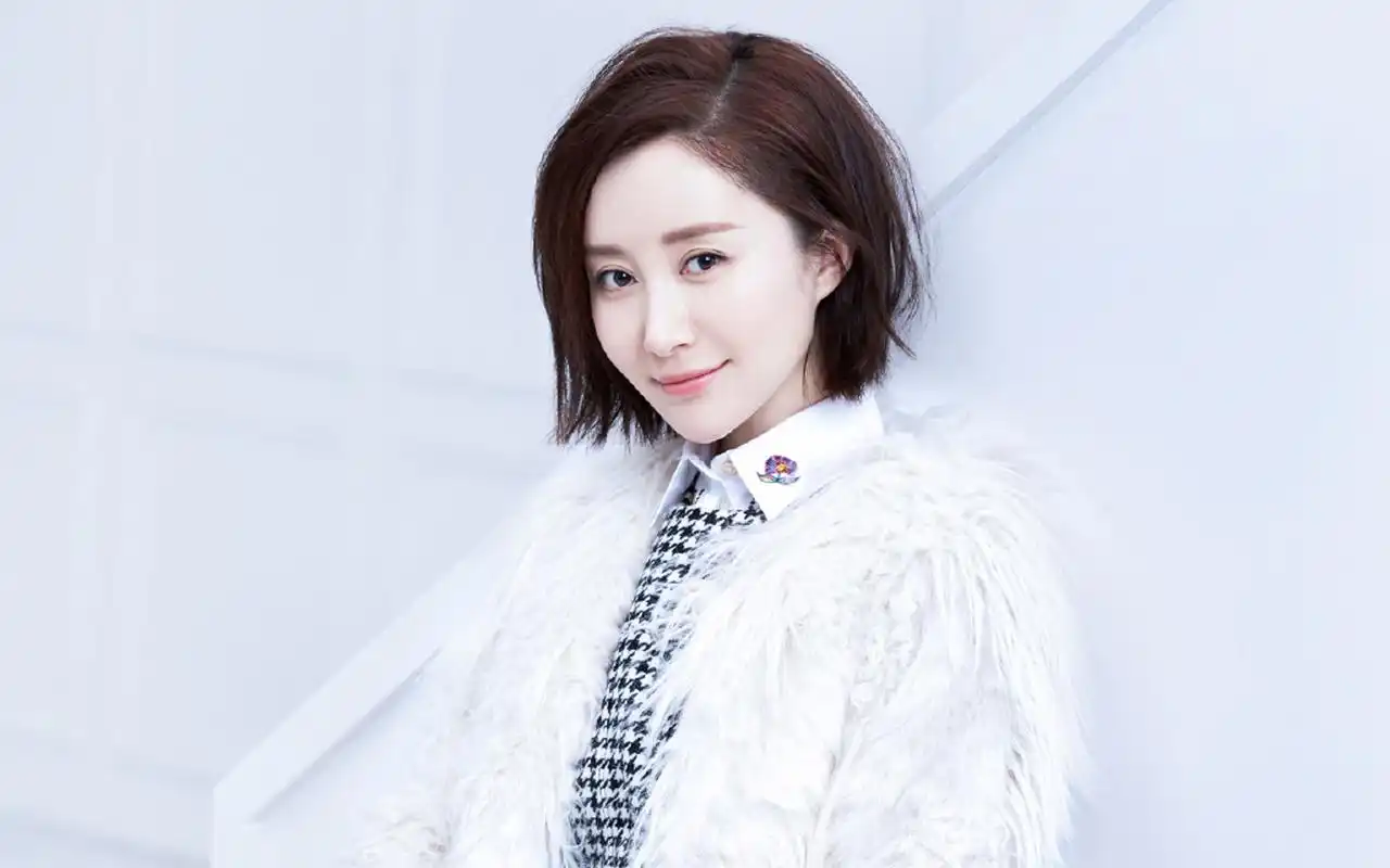 美女,养眼,清爽,时尚,高清,优雅,短发,舒畅,魅力,迷人,人气演员,壁纸