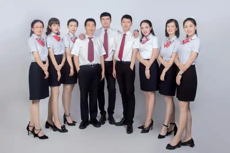 优秀的团队 美好的遇见---库尔勒市第五小学开展拍摄"最美集体照"评比