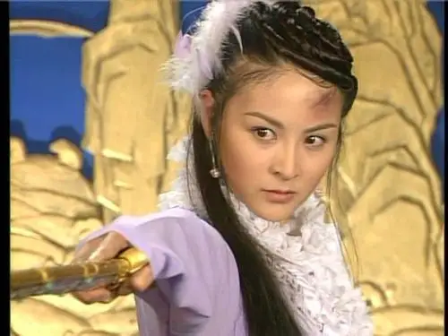 人物 娱乐明星1982年6月4日,戴娇倩在上海出生.