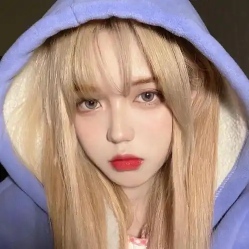 金发美女非主流头像