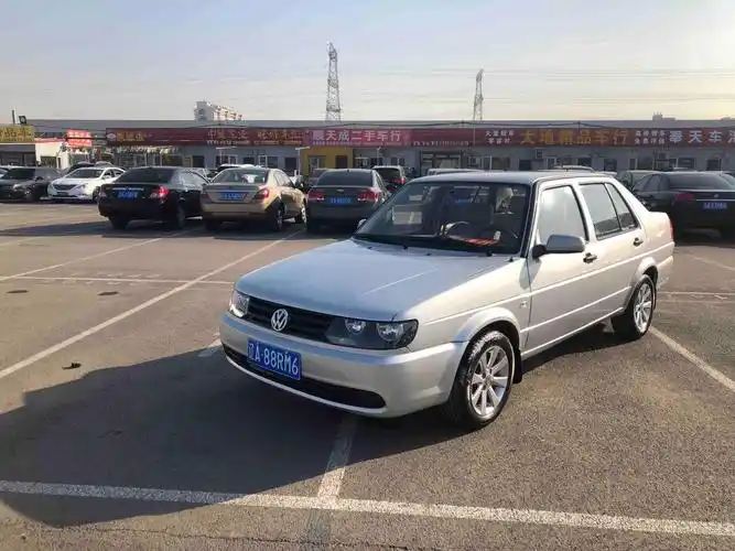 【沈阳】2010年11月 大众 捷达 2010款 1.6l 手动新伙伴 手动挡