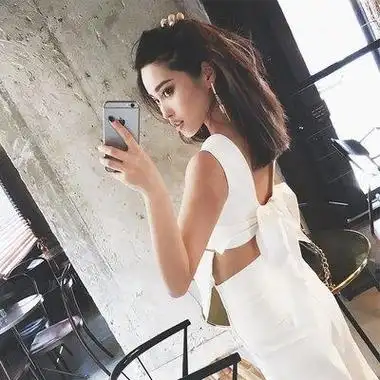 欧美露腰女生头像