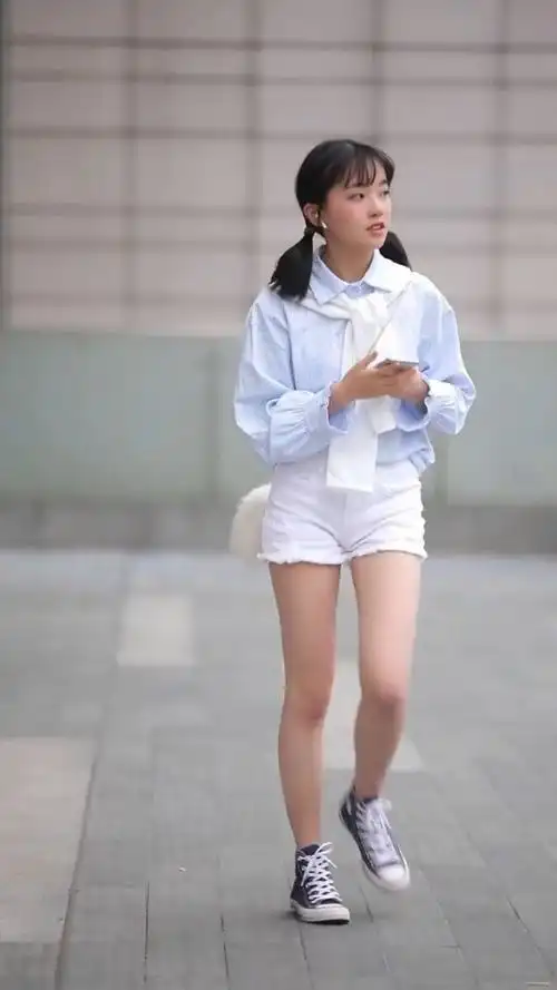 14岁的小姐姐,成绩还是年级第一