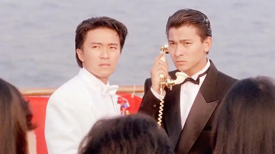 赌侠:高手保镖都被打伤,华仔被威胁,还被狠狠的嘲笑一波