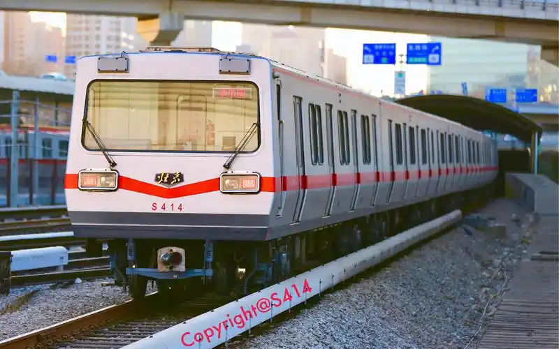 【北京地铁1号线】 一号线dkz4g列车第三遍全集_哔哩哔哩_bilibili