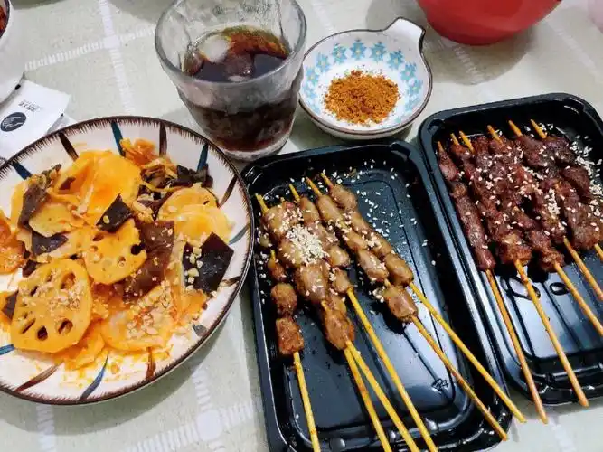 60秒能干嘛准备一桌烧烤