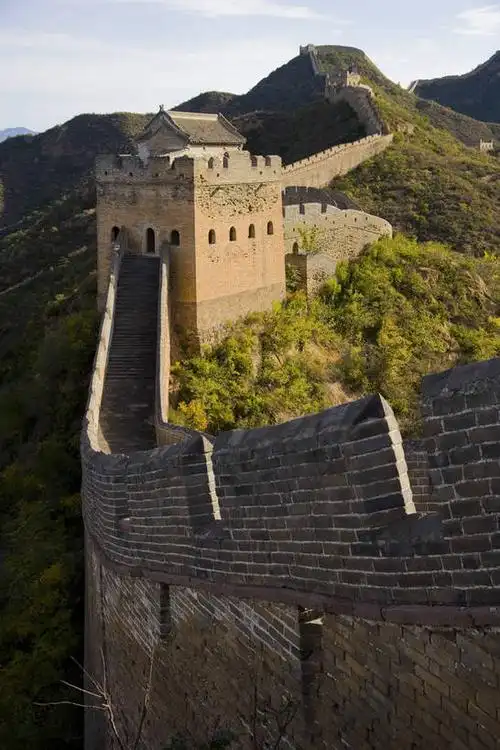 金山岭长城 分享到: 图片编号: tkf005_2309670 授权许可类型: rf