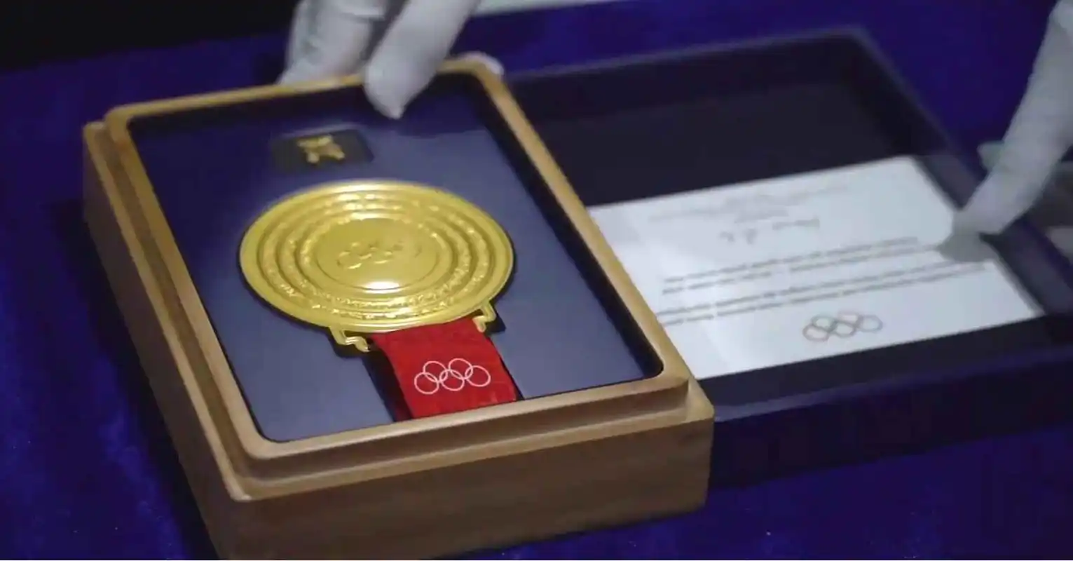 北京冬奥会倒计时:还剩27天!带大家了解冬奥会奖牌的"秘密"!