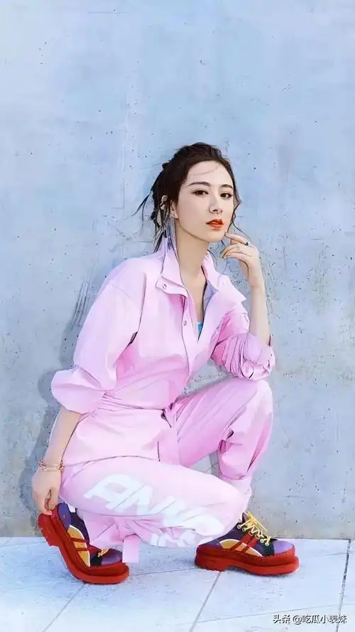 薇娅高颜值好身材