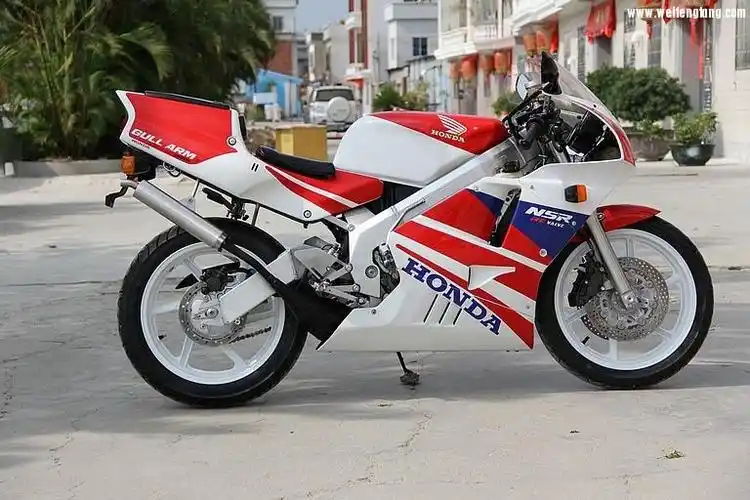 本田经典战车 烈火战车 刘德华坐骑 nsr250 p3