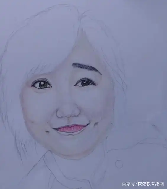 美术生画贾玲素描头像,被网友称为"灵魂画师",直言赶紧换专业