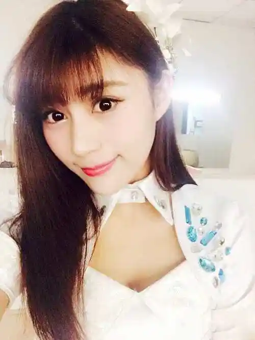 徐晨辰:拥有唱歌好,跳舞美,颜值高的三大特点!