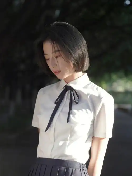 发型推荐周雨彤初恋波波头造型