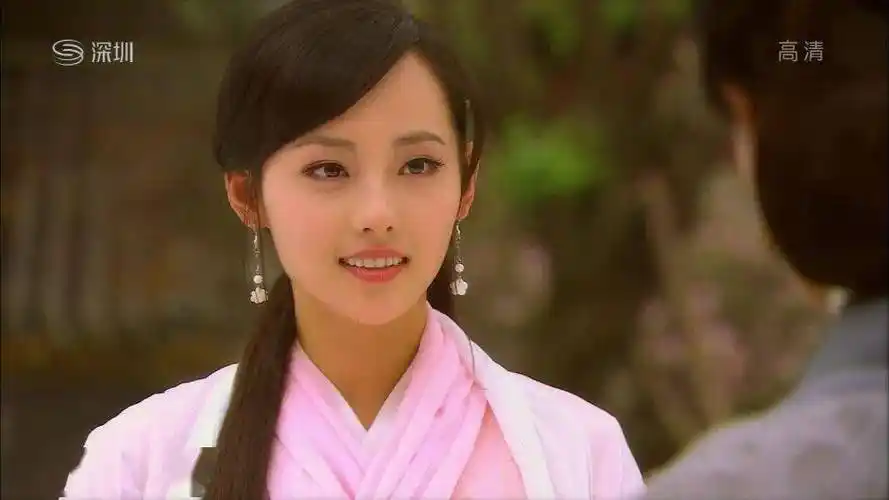 张嘉倪的丧夫美,绝了!_女孩子_网友_琼瑶