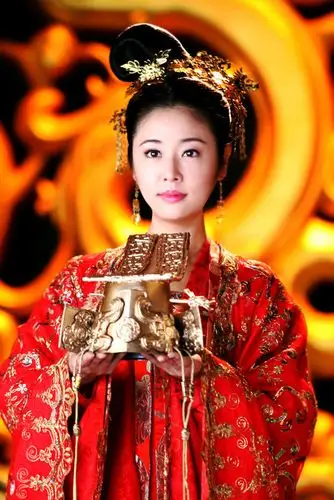 倾世皇妃-马馥雅-林心如饰