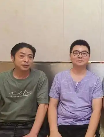 有些人为什么要质疑如果郭威自幼跟许妈生活谁为郭威人生埋单