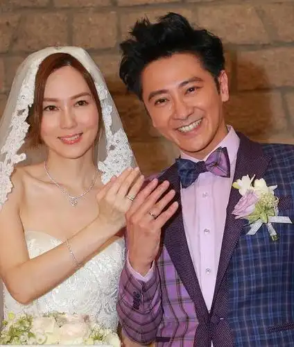 爱情长跑8年!孙耀威迎娶陈美诗,还豪送400多万钻饰羡煞旁人