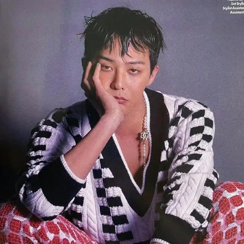 权志龙更新ins #权志龙最新照片  - 抖音