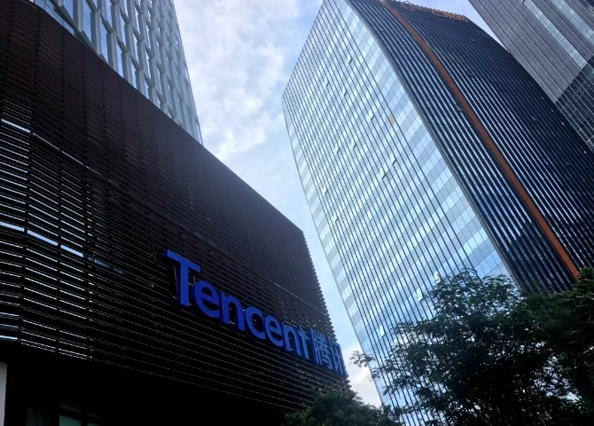 参观了腾讯深圳总部展厅和大楼办公环境,旨在对标学习腾讯互联网思维