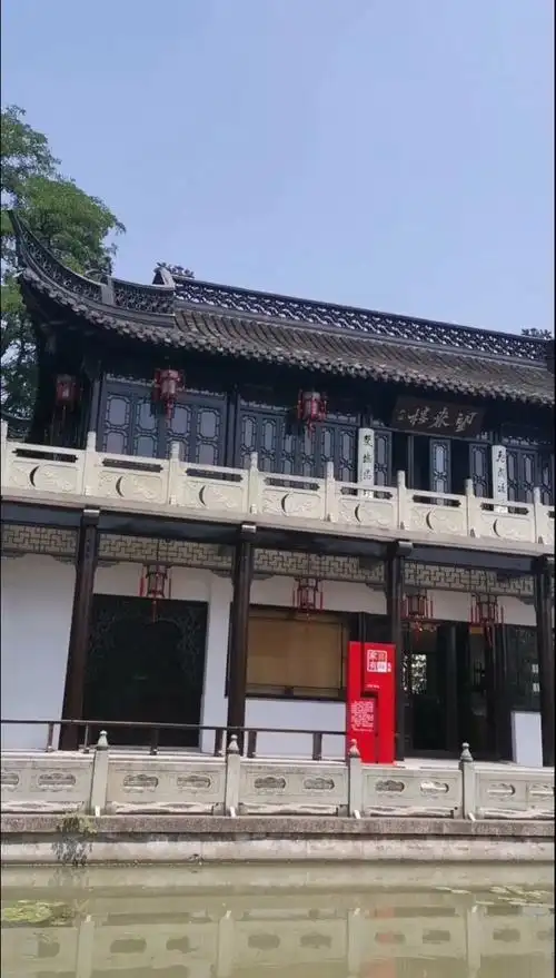 朋友的望春楼,在这里做品酒会如何99