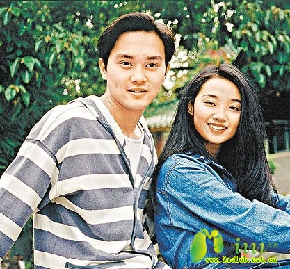 伤秋——张智霖 许秋怡《片片枫叶情》