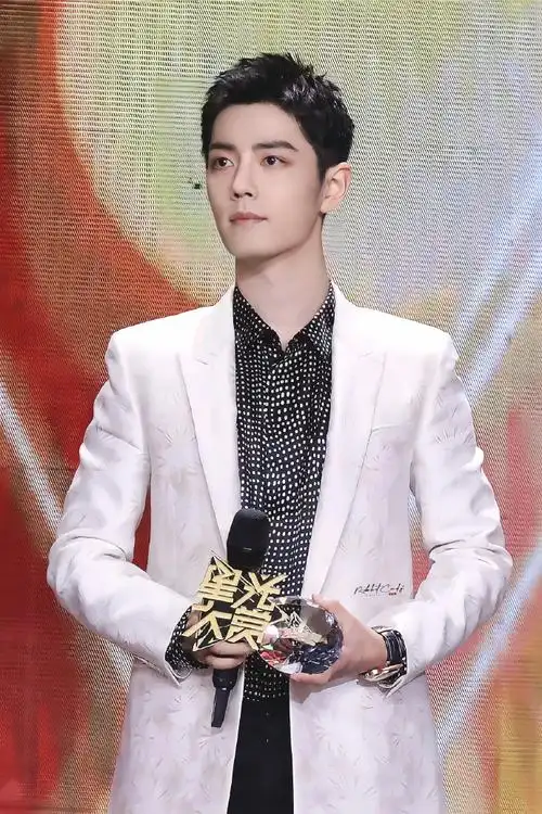 肖战星光大赏##肖战余生请多指教