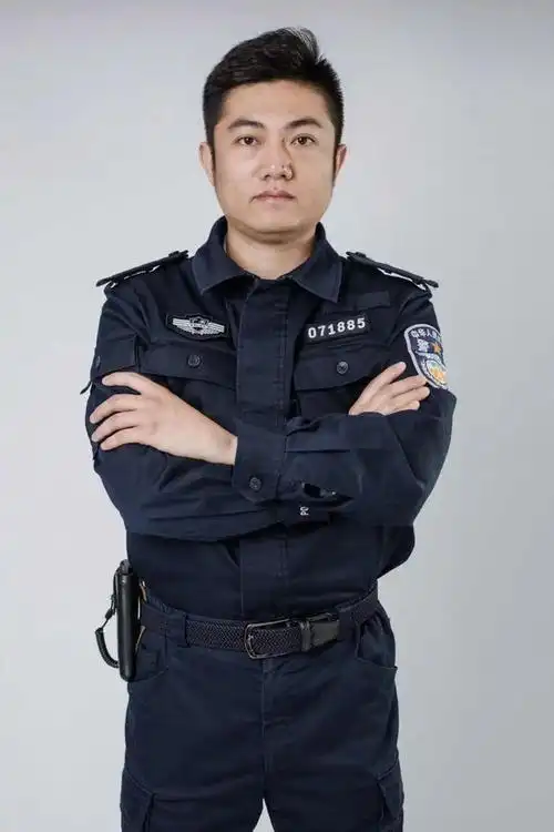 深圳龙岗公安阳昊:锲而不舍屡破要案|盗窃_网易订阅