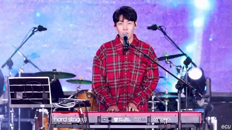 【极致画质1080p /中字】 181005 shaun way back home _ fancam by