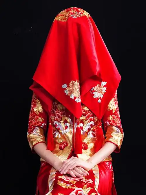 中式婚礼新娘子出嫁为何要盖红盖头