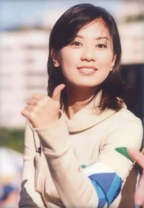 贾静雯再次结婚找到了真爱修杰楷网友为何祝福她