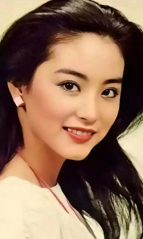 香港明星女演员名单(惊艳了时光的15位女港星)_金纳莱网