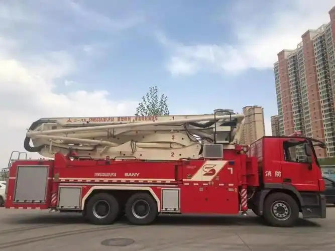 大国重器丨甘肃首台38米多功能举高喷射消防车完美交付