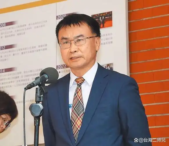 目光之际,台行政机关冷不防宣布原"农委会"主委陈吉仲升任"农业部长"