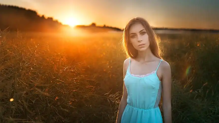 一个人内心孤单的图片,高清图片,电脑桌面-壁纸族