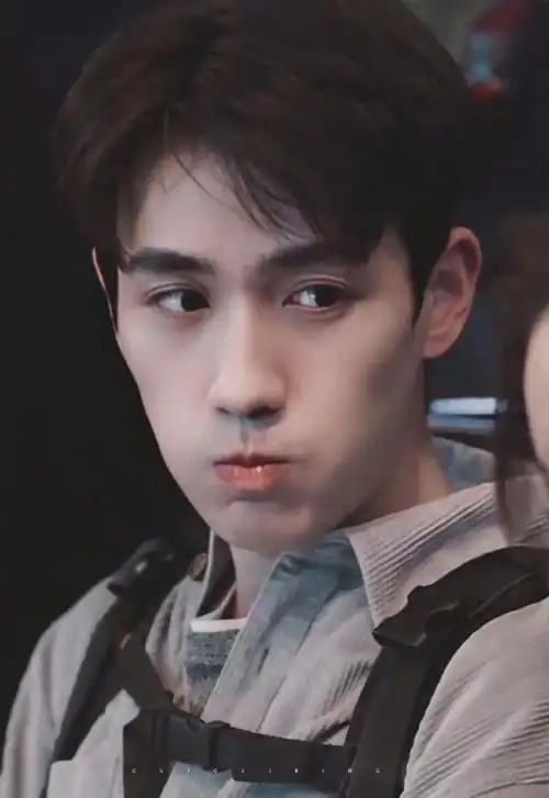 #朱一龙 散播清澈的好笑#