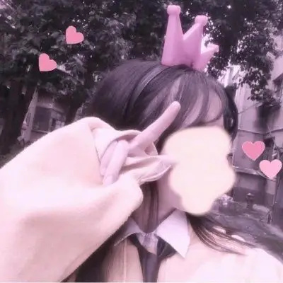 女生头像双马尾