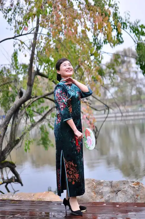 遇见旗袍,遇见自信的自己 - 美篇