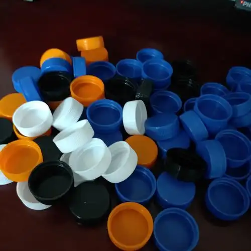 1万个厂家批发diy塑料瓶盖子塑料瓶盖密封矿泉水饮料瓶盖幼儿园pe圆形