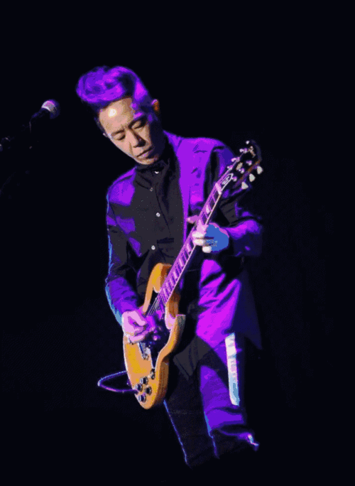 独家福利叶世荣黄贯中冲动效应演唱会重温beyond经典曲目