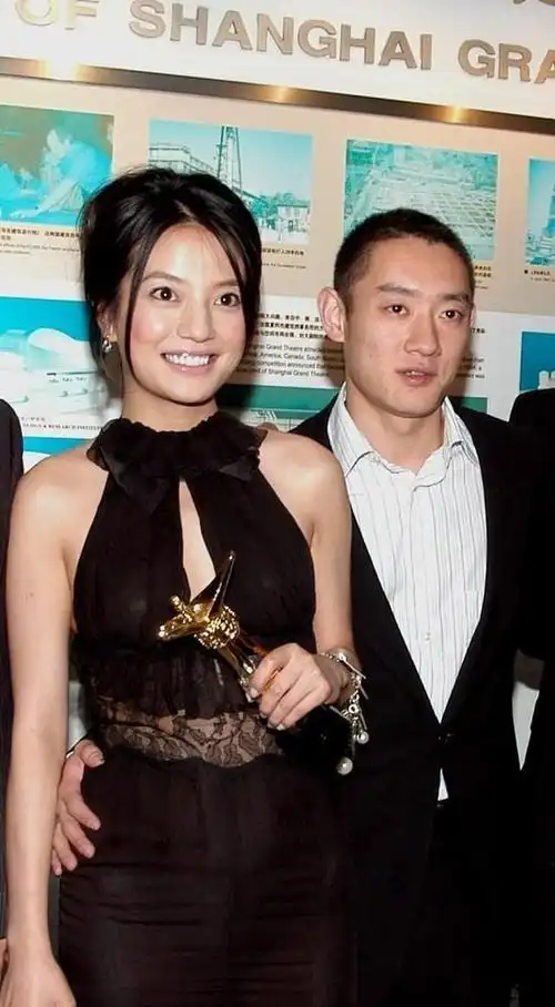 赵薇:与叶茂青交往,爱上汪雨