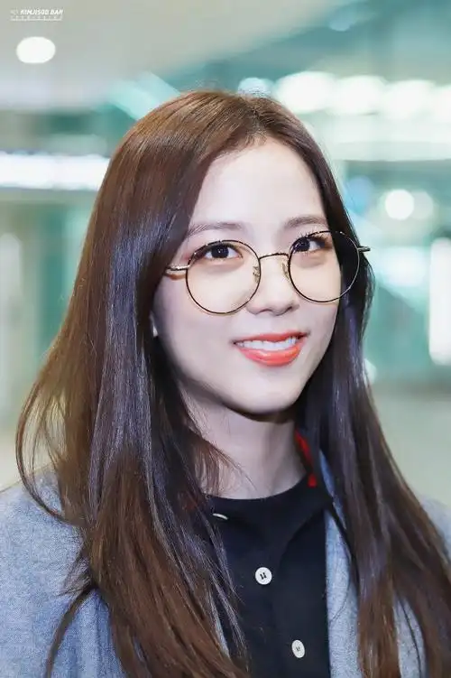 眼镜秀眼镜秀整理:170402 人气歌谣mckimjisoo金智秀_stardust170709