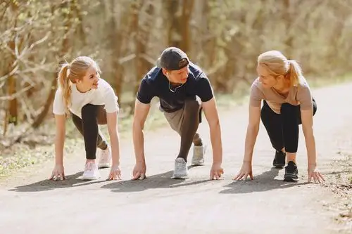 想赢在职业生涯的起跑线上没问题学会这4点缩小理想与现实的差距