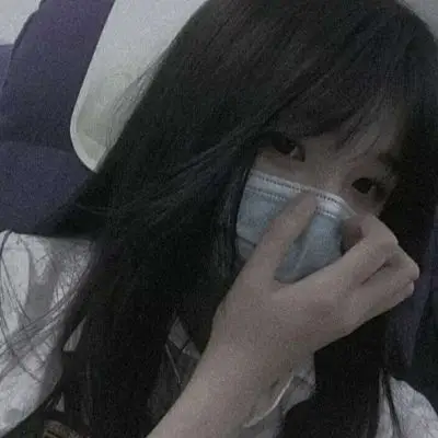 爱而不得丧气女生头像