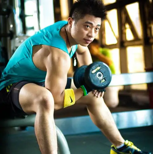 零基础全能私人健身教练培训学校好,哪家最专业