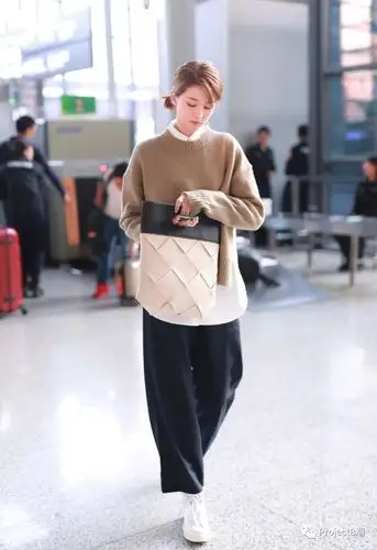 明星篇11月份女明星日常休闲穿搭街拍