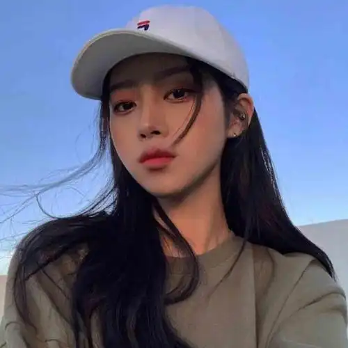 抖音最潮最火女生头像