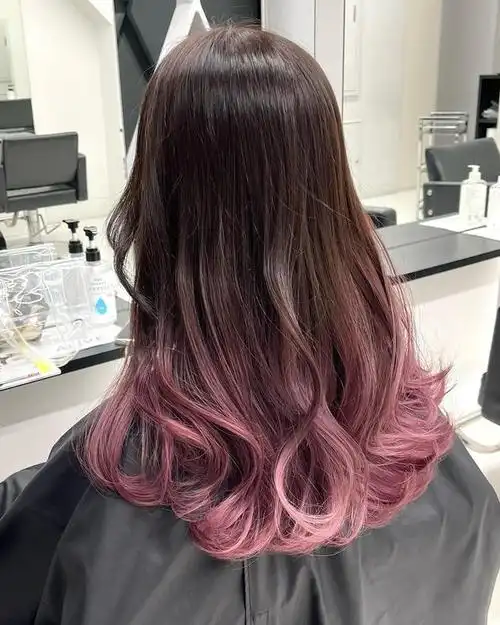 女士长发怎么整?发尾卷搭配发尾染,简直美得无可挑剔