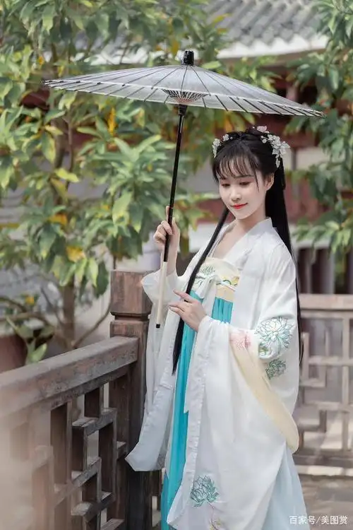 古装写真|清新漂亮的汉服美女,清新脱俗的小仙女下凡了