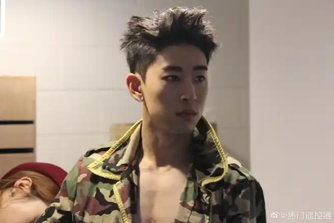 你们还记得timez jumping,偶像万万岁,觉醒,摘下一万颗星星吗,原来